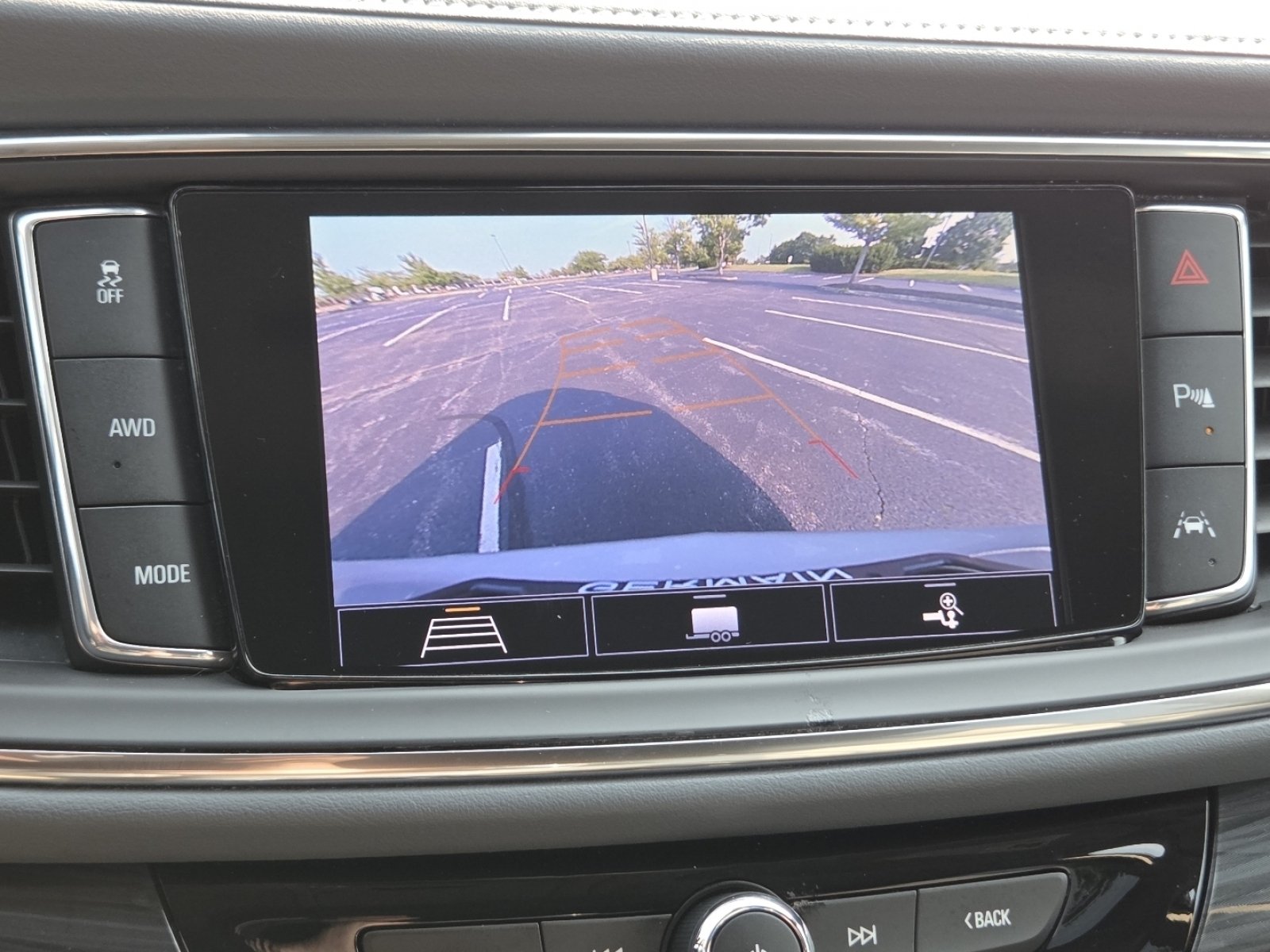 Used 2020 Quicksilver Metallic Buick Premium Group image 12