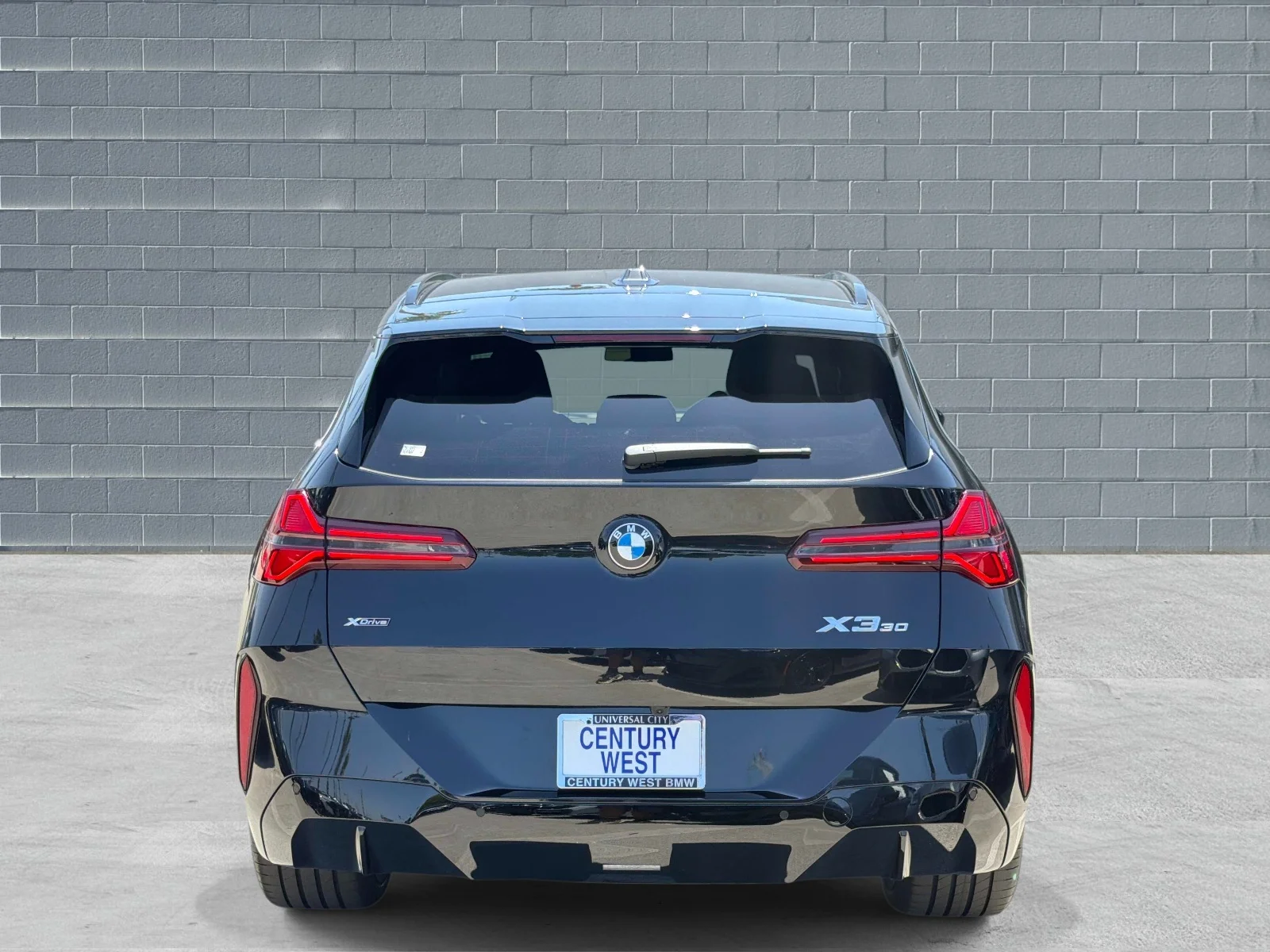 New 2026 Black Sapphire Metallic BMW 30 xDrive image 4