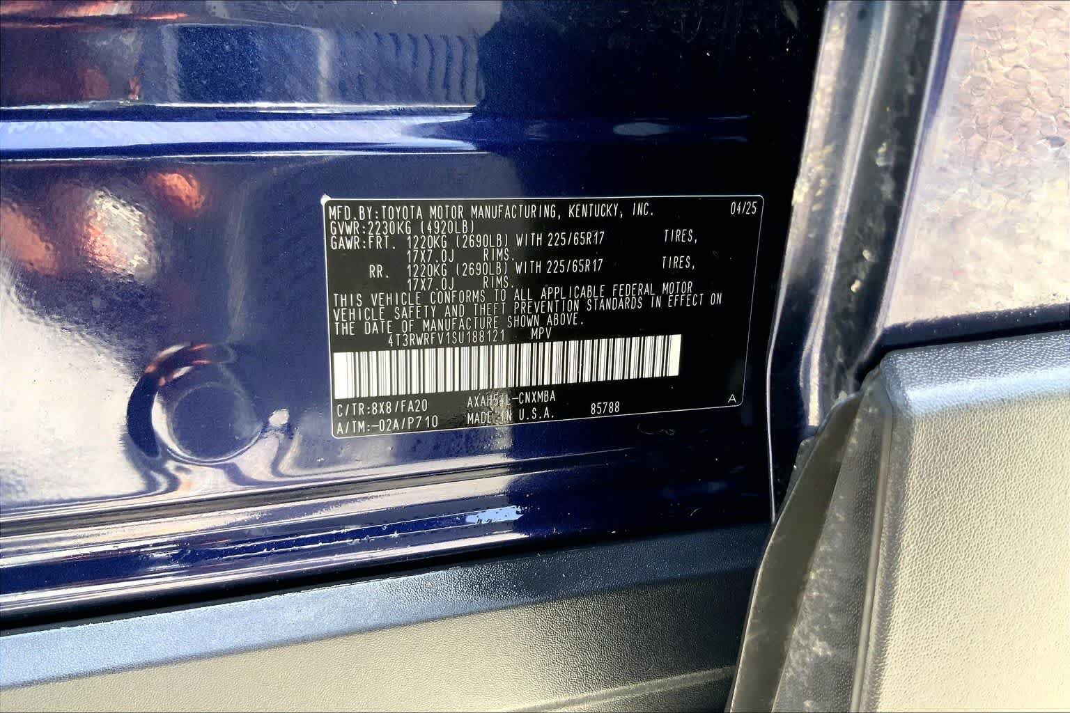 Used 2025 Blueprint Toyota Hybrid XLE image 36