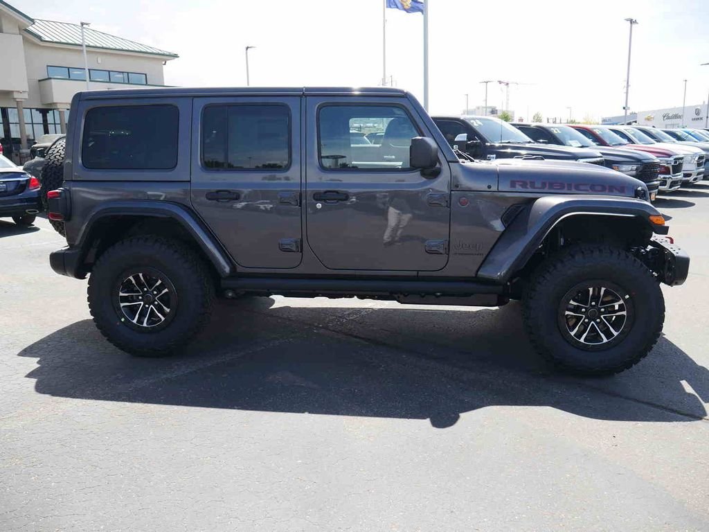 New 2026 Granite Crystal Metallic Clear-Coat Exterior Paint Jeep Rubicon image 24