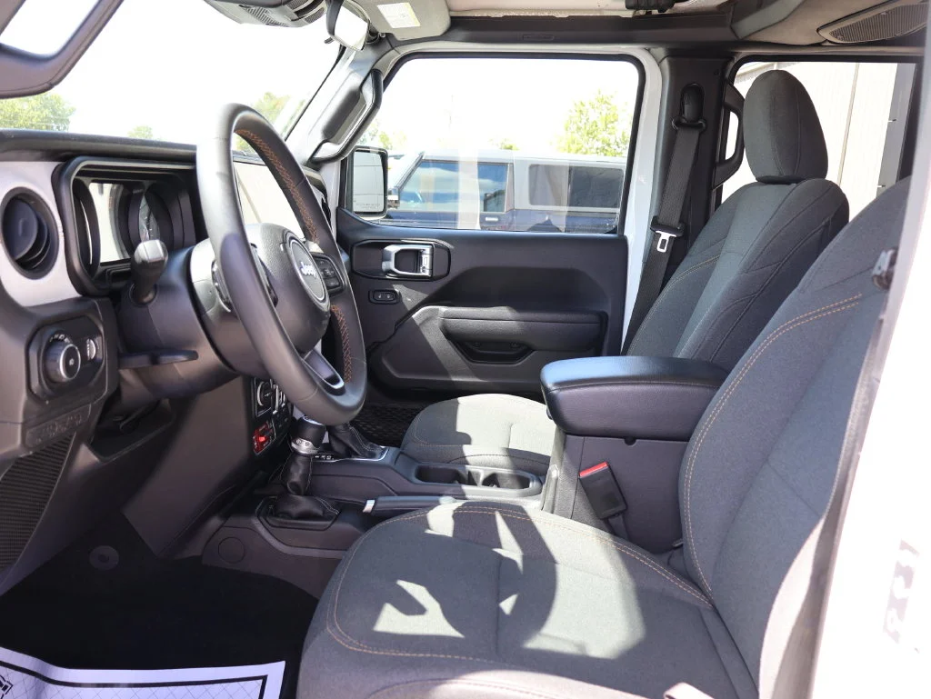 Used 2024 White Jeep Sport image 21