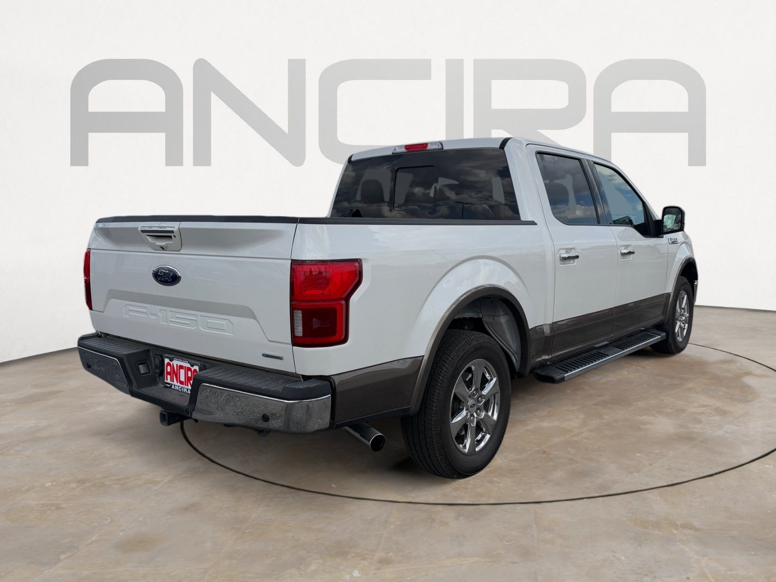 Used 2019 White Platinum Ford LARIAT image 7