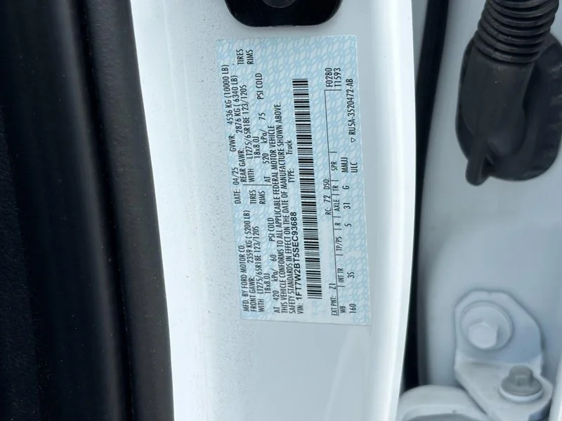 Used 2025 White Ford XLT image 25