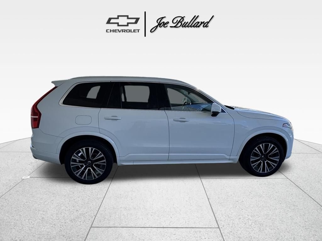 Used 2021  Volvo T6 Momentum image 6
