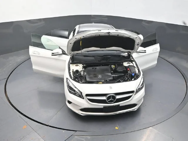 Used 2019  Mercedes-Benz CLA 250 image 40