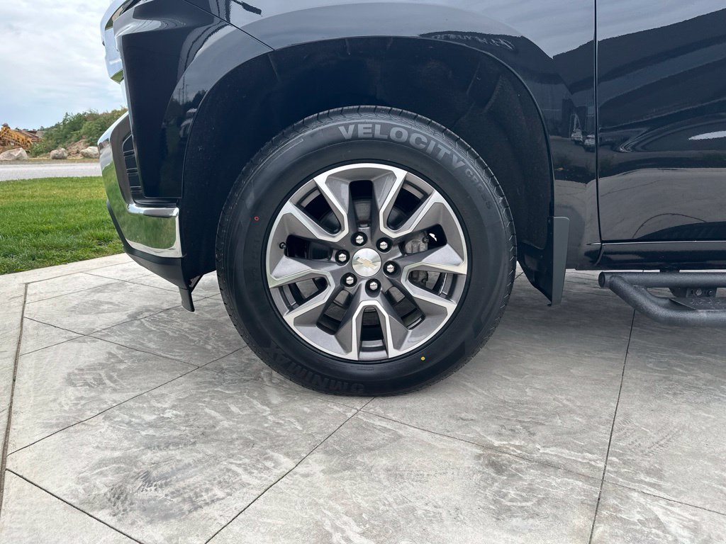 2022 Chevrolet Silverado 1500 Limited LT - Photo 18