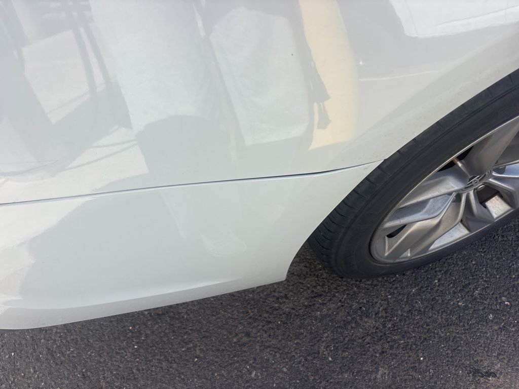 Used 2022 White Toyota XLE Plus image 13