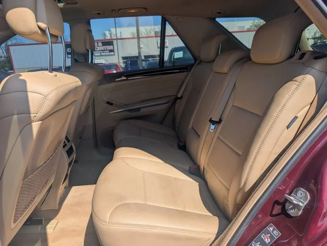 Used 2010 Red Mercedes-Benz ML 350 image 16