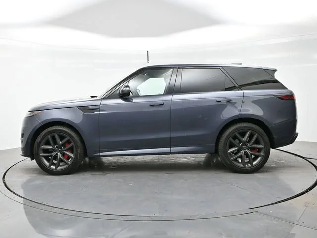 Used 2024 Varesine Blue Metallic [blue] Land Rover Dynamic SE image 4