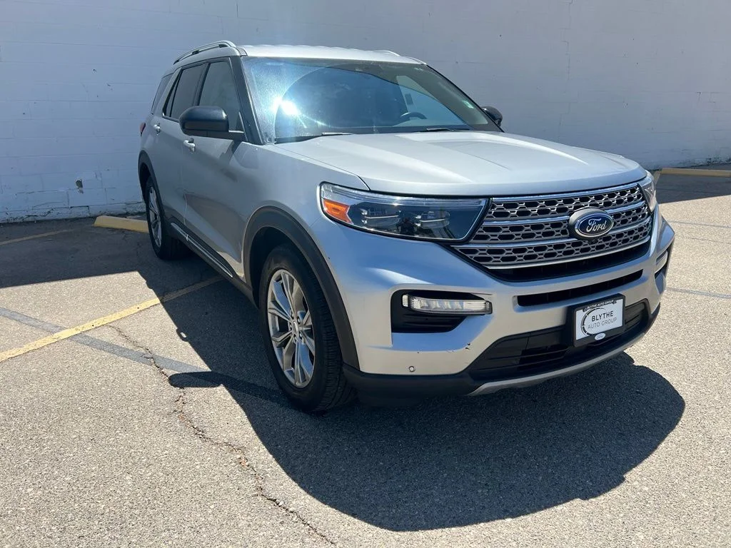 Used 2023 Silver Metallic Ford Limited image 8