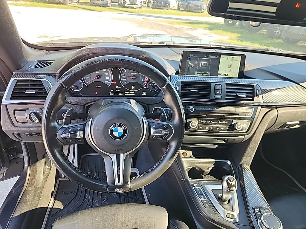 Used 2017 Mineral Gray Metallic BMW Base image 4