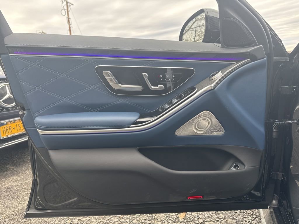 2025 Mercedes-Benz S-Class S 63 - Photo 50
