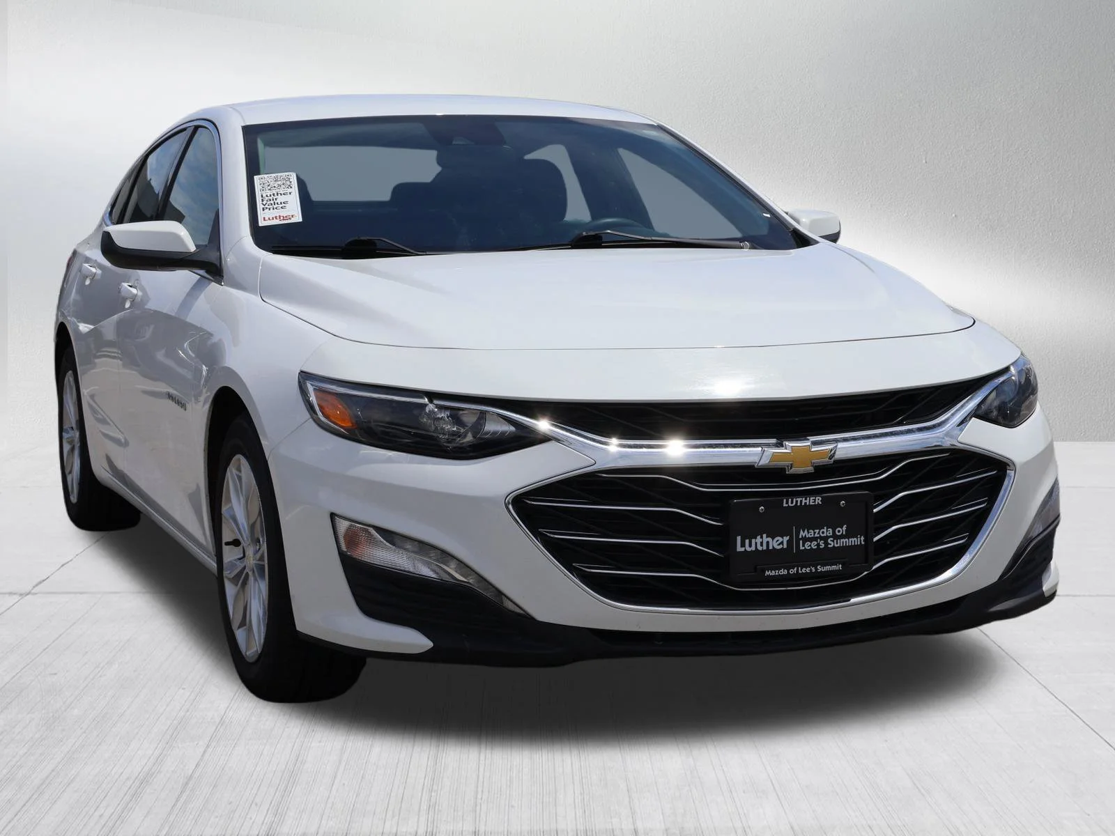 Used 2024 Chevrolet Malibu 1LT with VIN 1G1ZD5ST4RF210331 for sale in Kansas City
