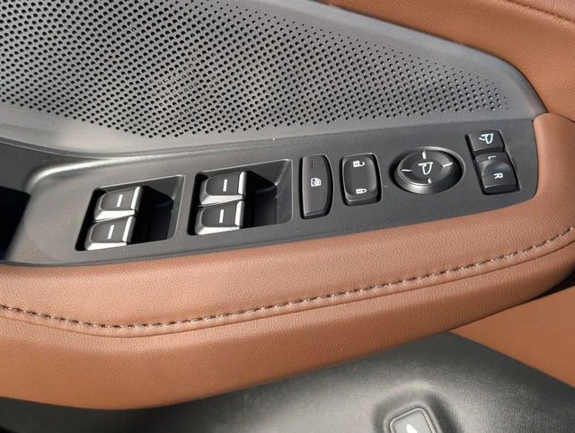 New 2026 Majestic Black Pearl Acura w/Technology Package image 16