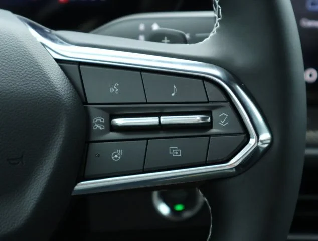 2026 Chevrolet Traverse High Country - Photo 17