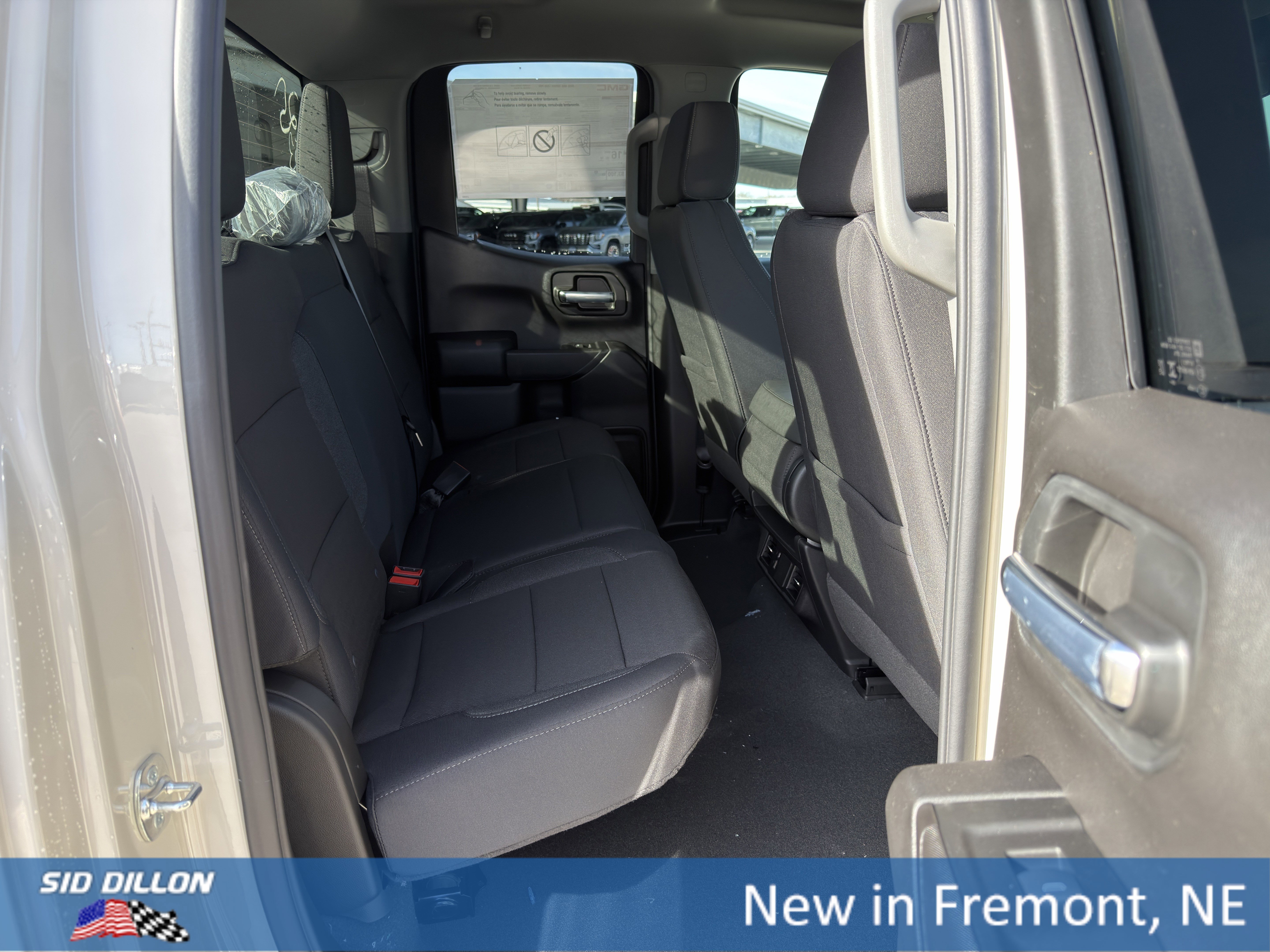 2026 GMC Sierra 1500 Pro - Photo 14
