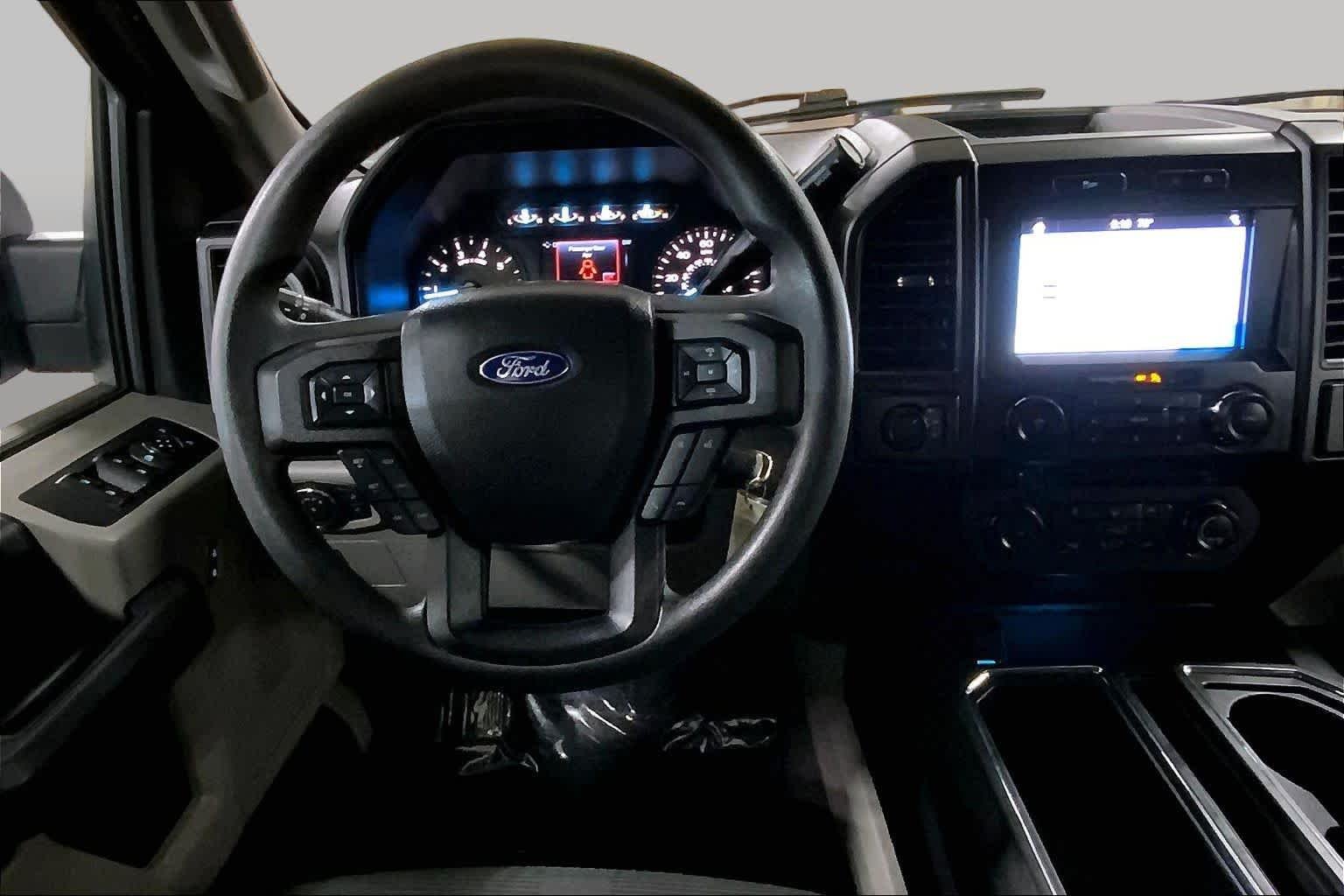 Used 2018 Ingot Silver Ford XL image 6