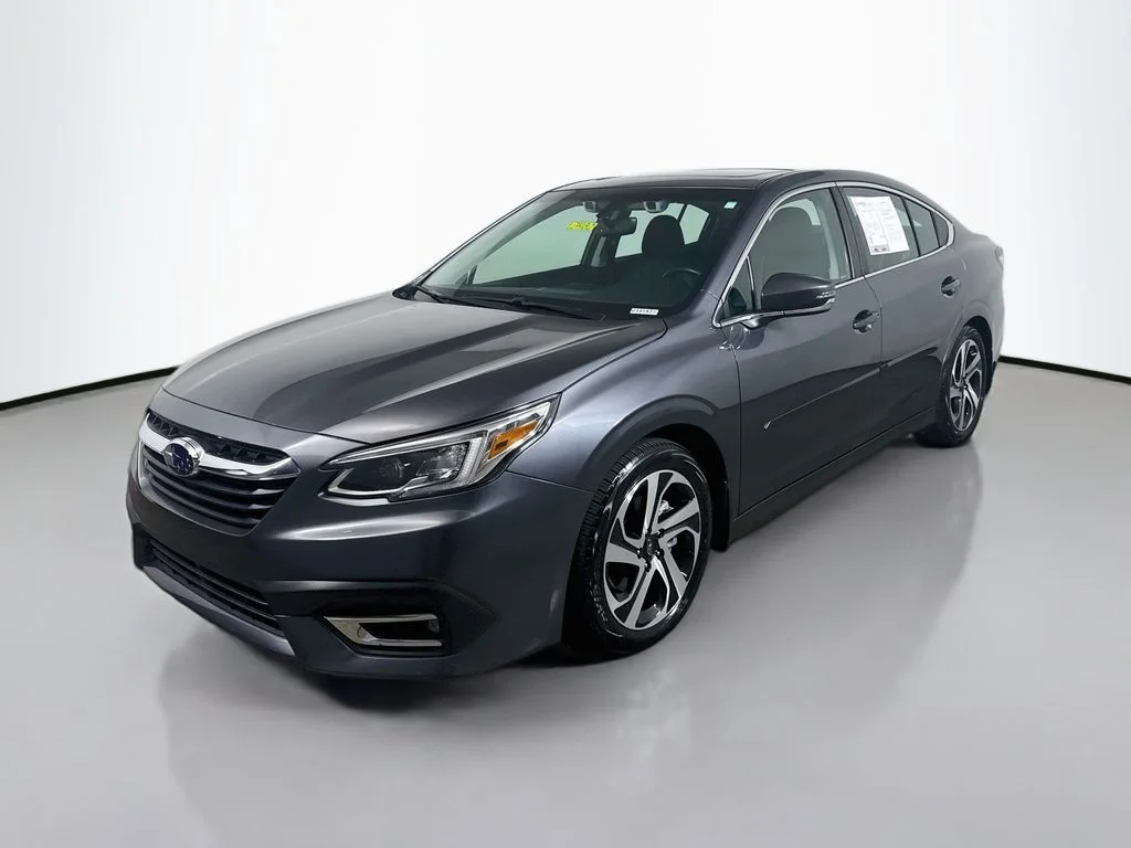 Used 2021 Magnetite Gray Metallic Subaru Limited image 3