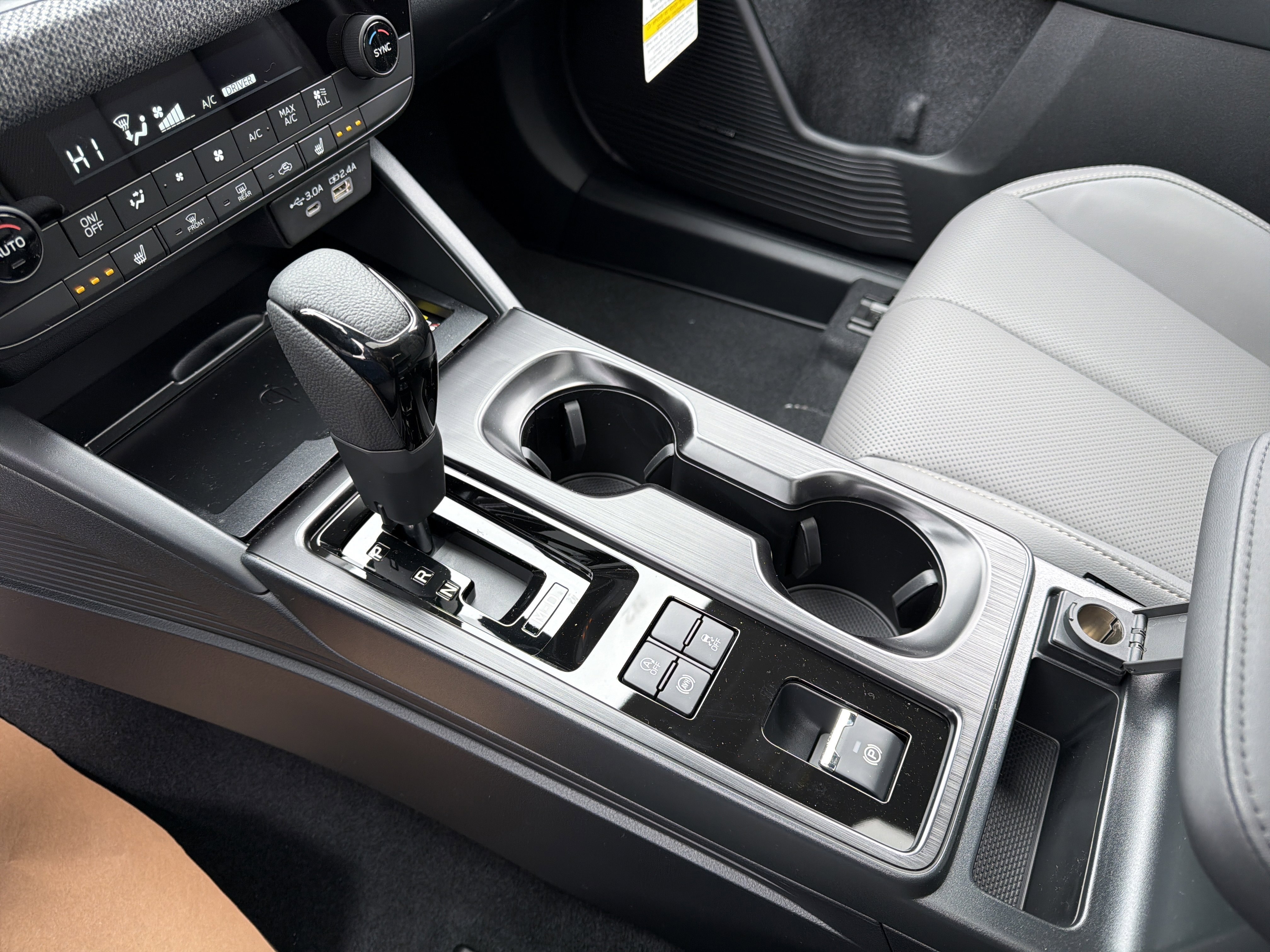 2026 Subaru Outback Limited - Photo 24