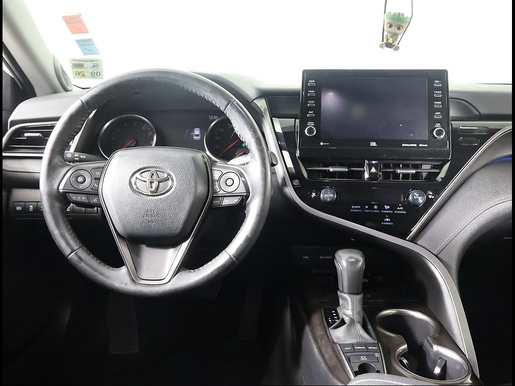 Certified Used 2022 WHITE Toyota XSE image 8
