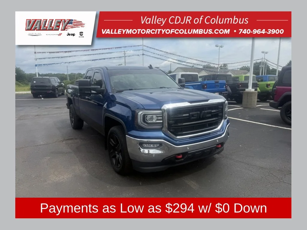 Used 2016 Blue GMC SLT image 1