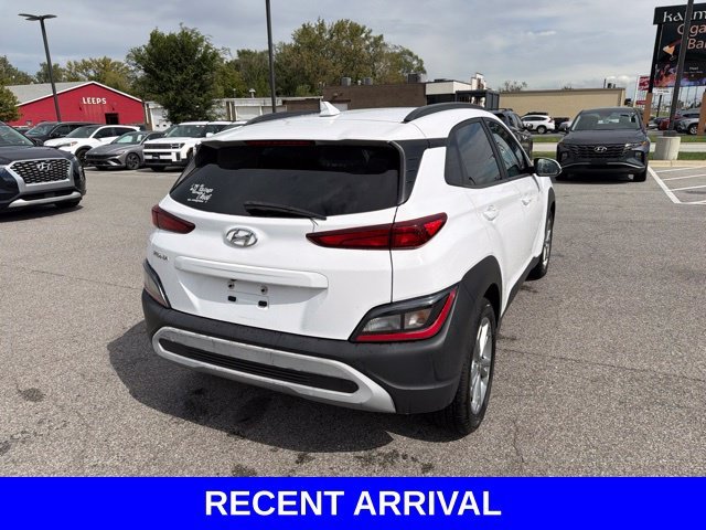 Used 2023 White Hyundai SEL image 28