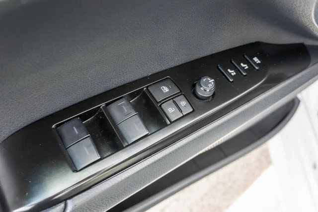 Used 2025 Pearl Toyota XLE image 20