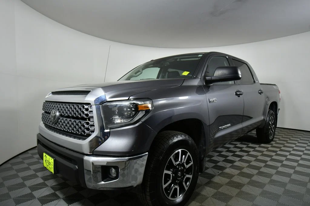 2019 Toyota Tundra SR5 - Photo 6