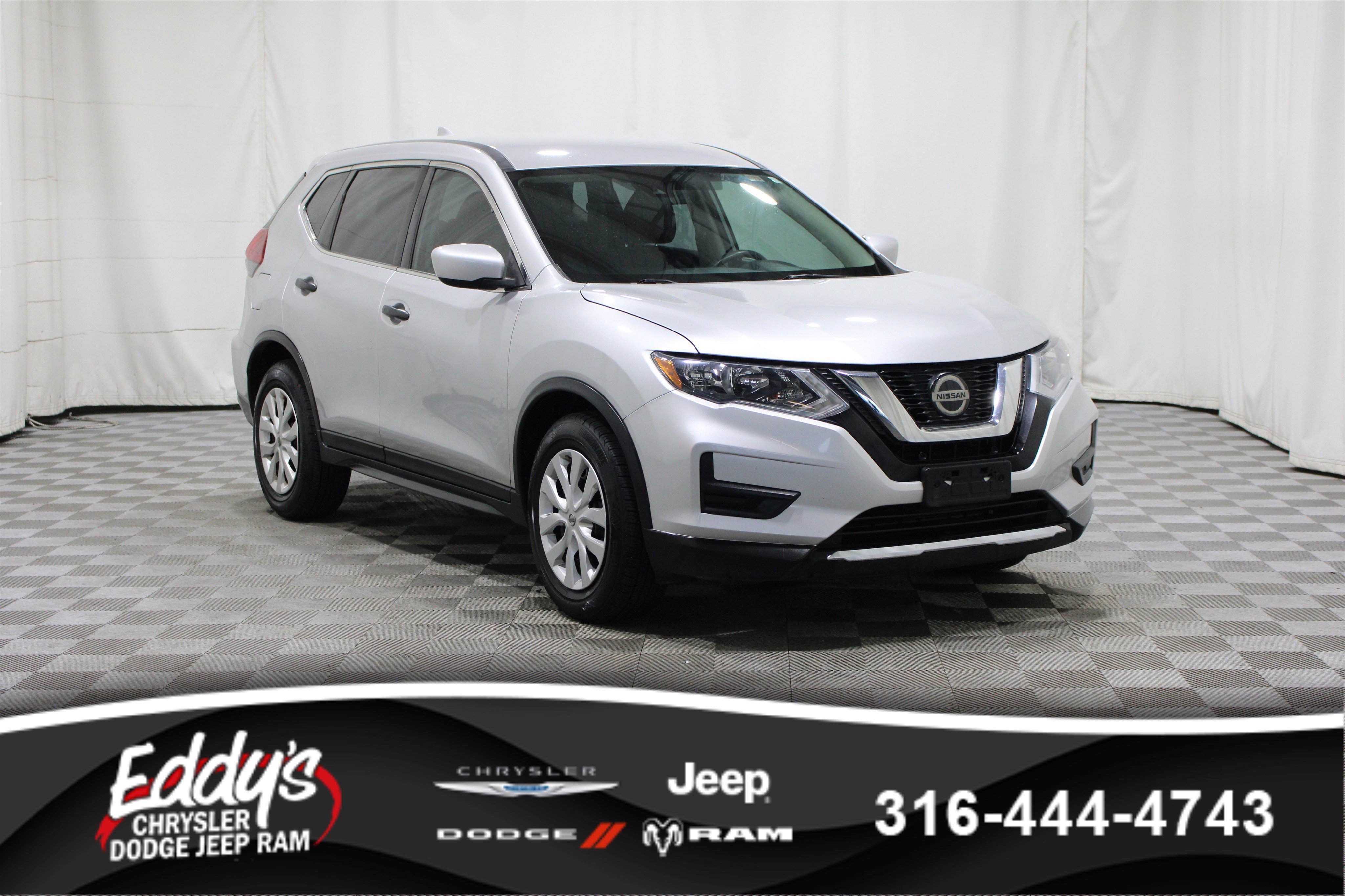 2020 Nissan Rogue S FWD's photo