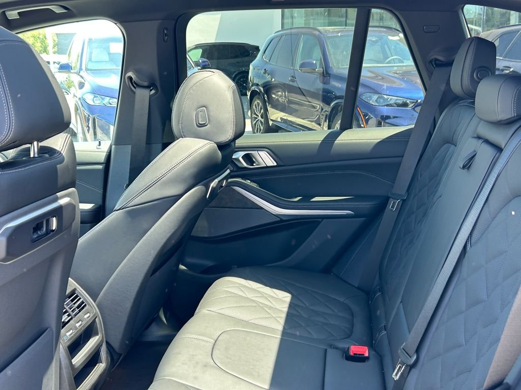 2026 BMW X5 50e - Photo 30