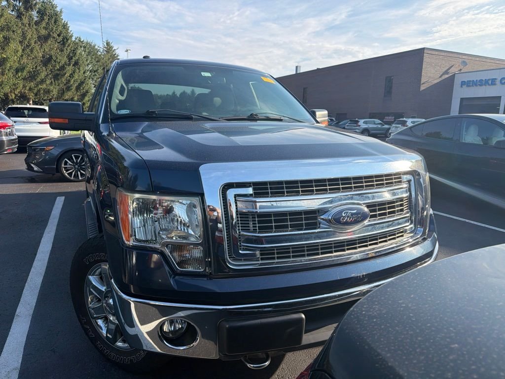 Used 2013 Blue Ford XLT image 5