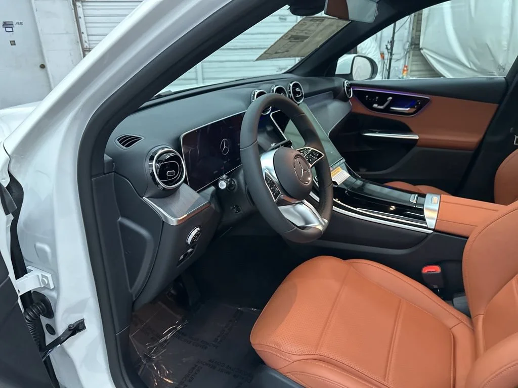 Certified Used 2026 White Mercedes-Benz GLC 300 image 10