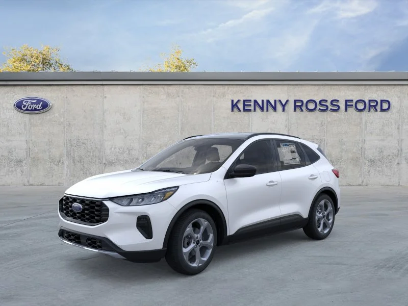 2025 Ford Escape ST-Line AWD's photo