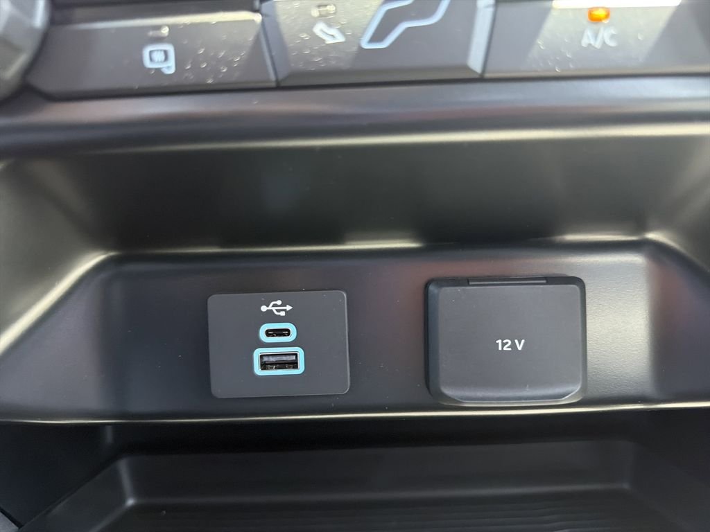 2025 Ford F-250 Super Duty XL - Photo 30