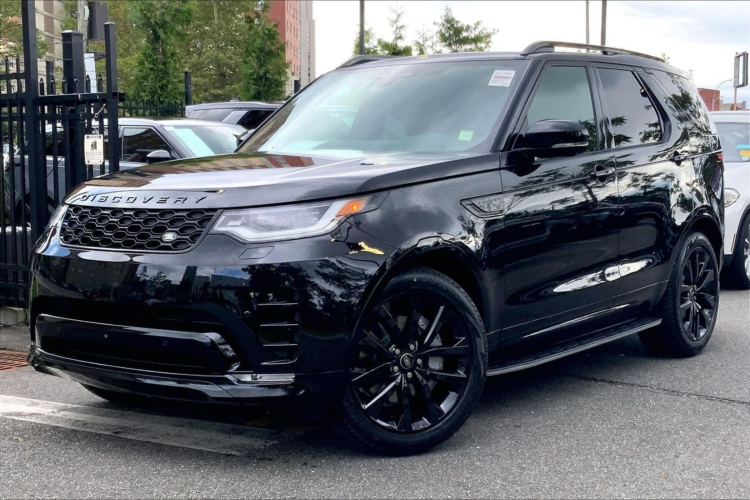 2026 Land Rover Discovery