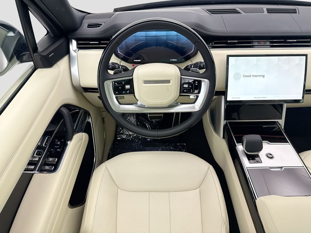 New 2026 Batumi Gold Land Rover SE image 11