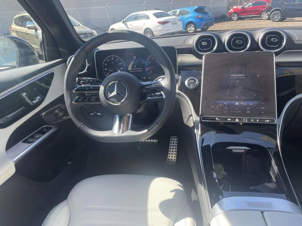 Certified Used 2024 Polar White Mercedes-Benz GLC 300 image 2
