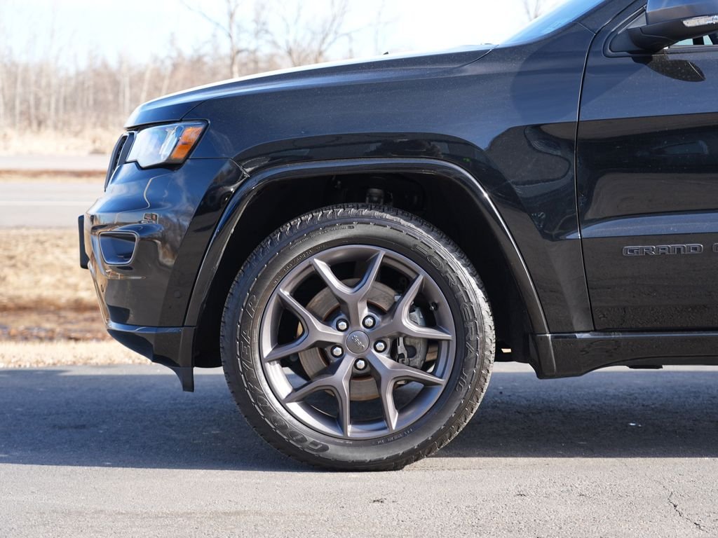Used 2021 Black Jeep Limited image 11