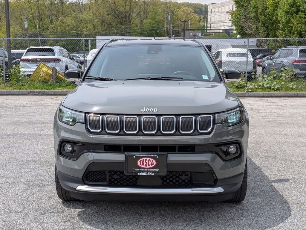 Used 2022 Gray Jeep Limited image 10