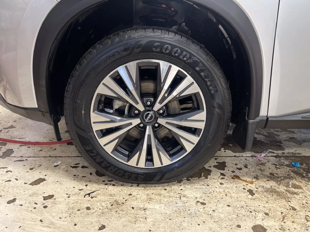 Certified Used 2023 Silver Nissan SV image 12