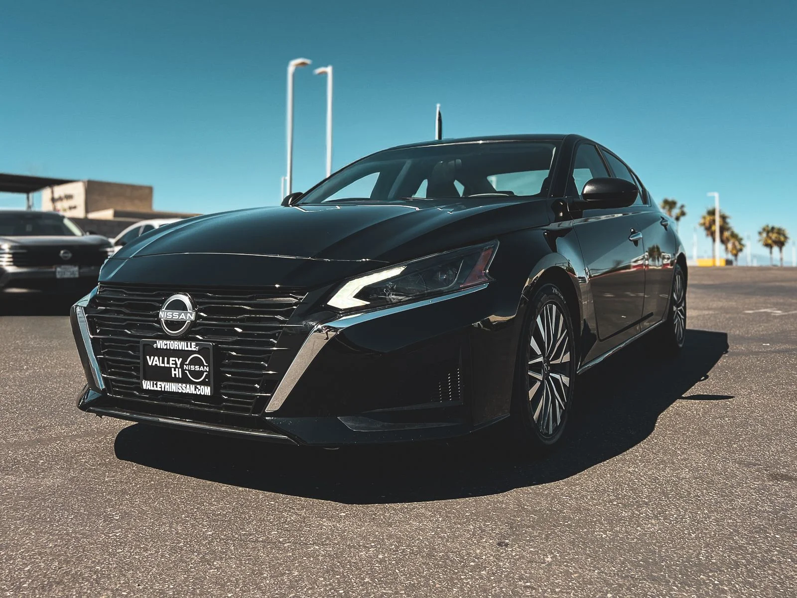 Used 2024 Black Nissan 2.5 SV image 3