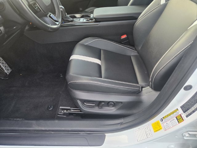 Used 2025 White Toyota SE image 16