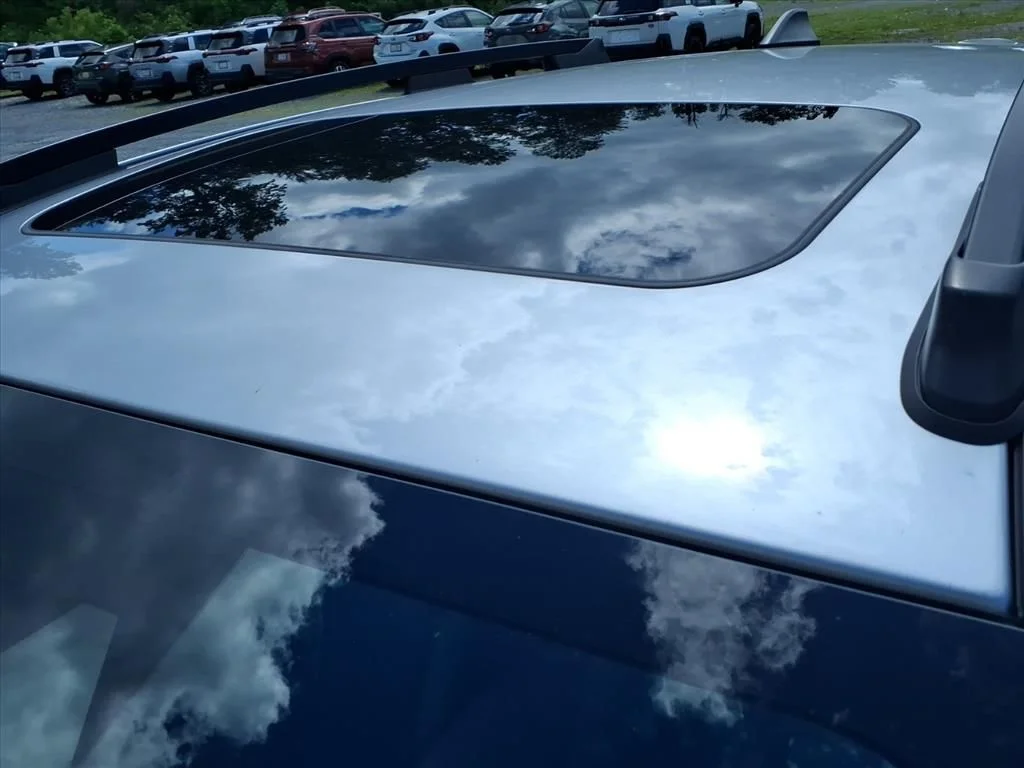 Used 2025 Silver Subaru Premium image 31