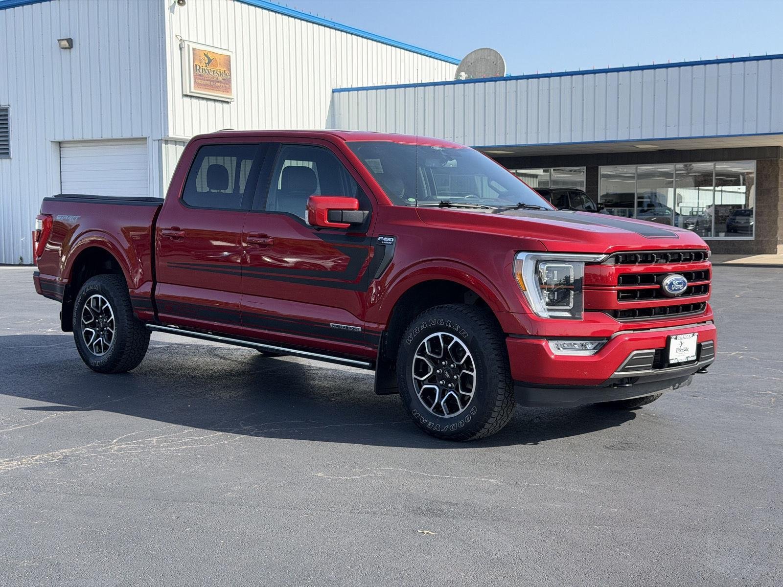Used 2021 Rapid Red Metallic Tinted Clearcoat Ford LARIAT image 3