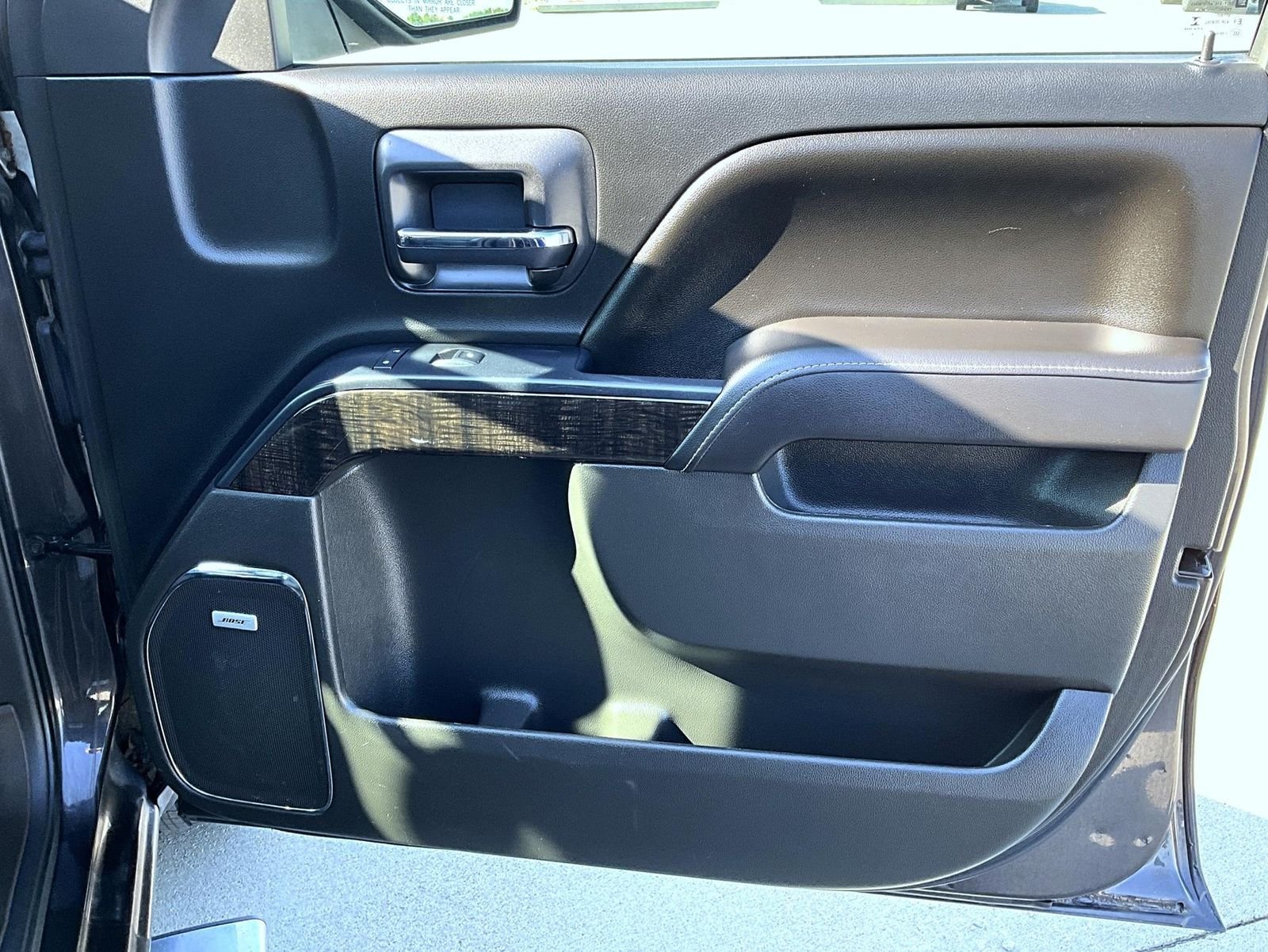 Used 2016 Gray GMC Denali image 17