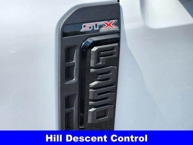 2026 Ford F-350 Super Duty XL - Photo 13