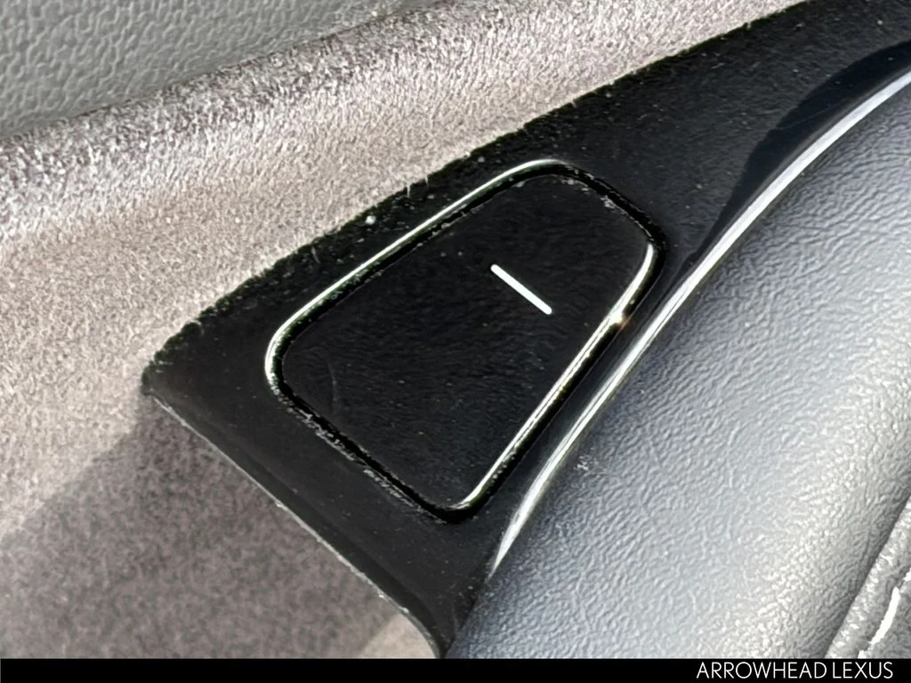 Used 2018 Black Tesla Long Range image 17