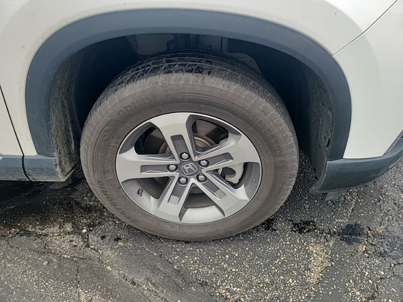 Used 2024  Honda EX-L image 7
