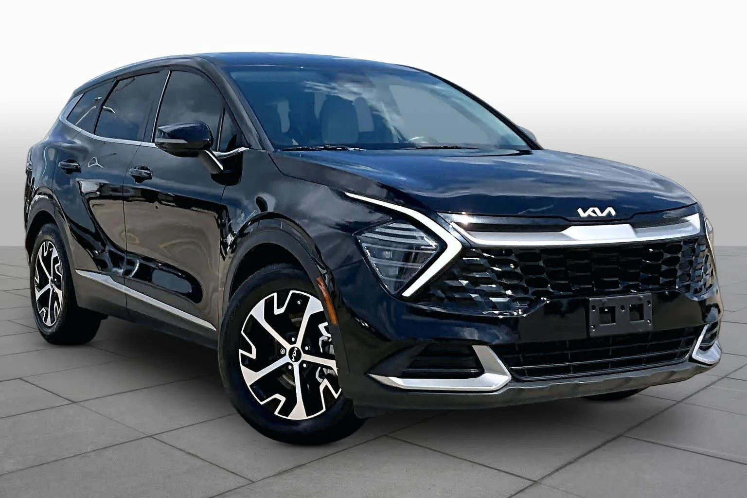 Used 2024 Ebony Black Kia EX image 3