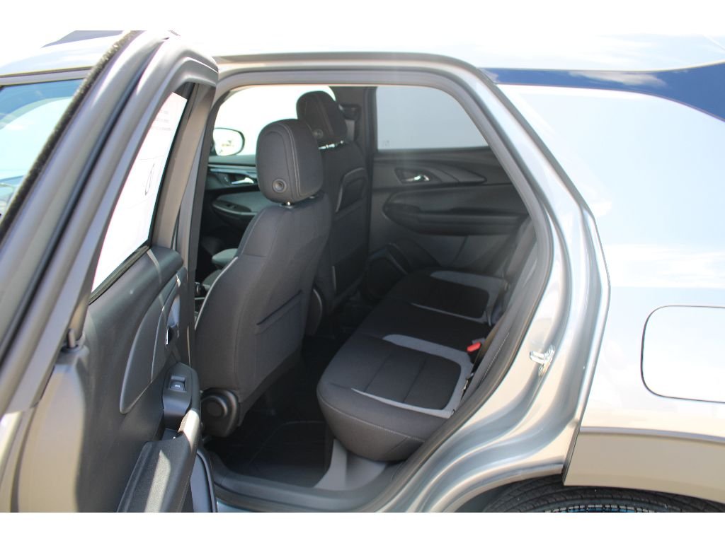 New 2026 Sterling Gray Metallic Chevrolet LT image 4